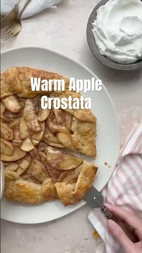 WARM APPLE CROSTATA #baking #applepie #recipe #fallrecipes #applerecipe #comfortfood