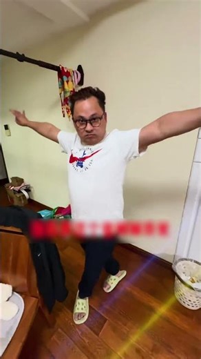 Pranking Dad with a Funny Audio 😂🎧 Watch His Reaction! #FunnyPranks #FamilyFun