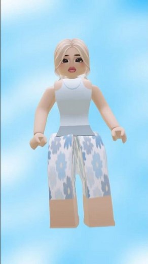 Aesthetic Roblox Skin Tutorial 🌸✨ | Soft & Stylish Avatar Idea