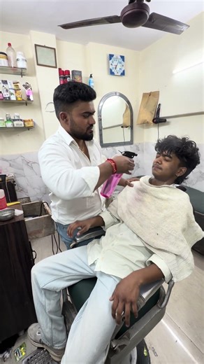 Funny with banja saloon😂😜