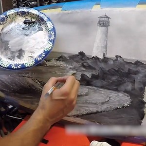 Blake McFarland Sculptures paints a totally tubular design on this surfboard! 🏄 | Spotlight