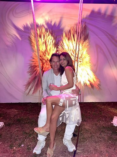 Tom Morley on Instagram: "A recap of 2022: One hell of a year now behind us ladies and gents! A joy ride thru the thick & thin. We hosted three retreats Costa Rica 🇨🇷 Zihuatanejo 🇲🇽 and The Seychelles 🇸🇨 all a smashing good time 💃🕺🏻 with conscious evolution 🙌 to boot (we hope)🤣🤣 Online yoga classes have become the new way. 👯‍♀️👯‍♀️. It’s helped us bring the global community together on a daily basis. 🌎 and allows me to continue to teach from whereever we are in the world . ✈️ In J