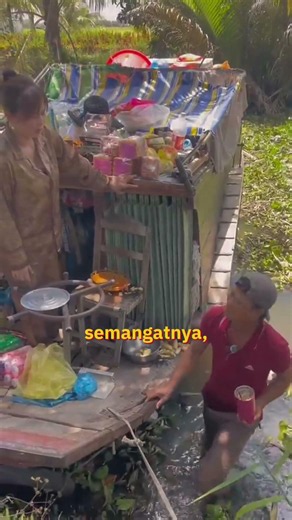 Unik Banget! Minimarket Berjalan di Pedalaman Vietnam #Shorts