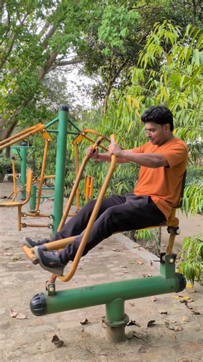 Outdoor Workout | Machine mein kuch problem hai #shorts