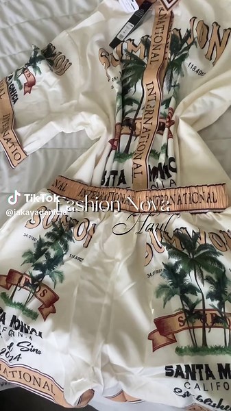 Fashion Nova Haul • Tryna switch up different styles! Need some sophisticated clothes! That Jumpsuit is giving Santorini, Greece! • #fashionnova #clotheshaul #fashionnovapartner #luxury