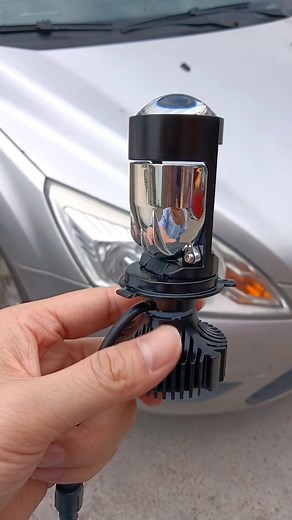 Upgraded Y6 mini lens H4 bulb, more light output. #minilenseh4bulb #aftermarketheadlight #headlightupgrade #ledcolight #colightmeup