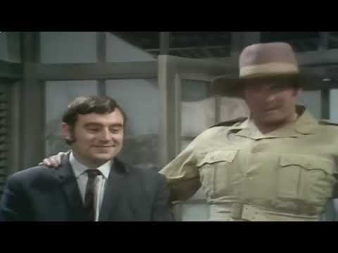 Monty Python - Aussie Bruces (Philosophy Faculty) @Oddysee182