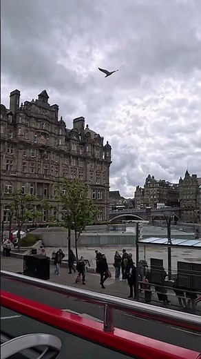 Edinburgh bus tour 4K ultra HD