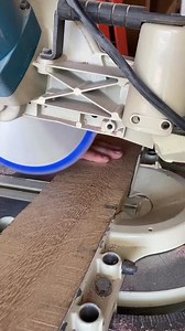 Cutting and ripping up some beautiful quarter.. #Woodworking #WoodworkingCommunity #WoodProjects #WoodworkingTips #Woodcraft #Woodshop #WoodworkingTools #WoodArt #WoodDesign #WoodCreation #Woodwork #Woodcarving #Woodturning #FurnitureMaking #WoodworkingInspiration #facebookpageviral #fbviralreels | GG woodworks