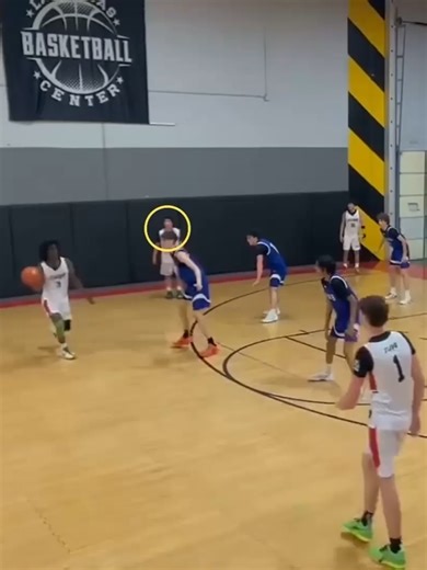 Understanding Body Language in College Basketball