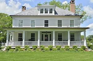 1850 Greek Revival Farmhouse Renovation Features Kuiken Brothers' KB Classical Moulding - Kuiken Brothers