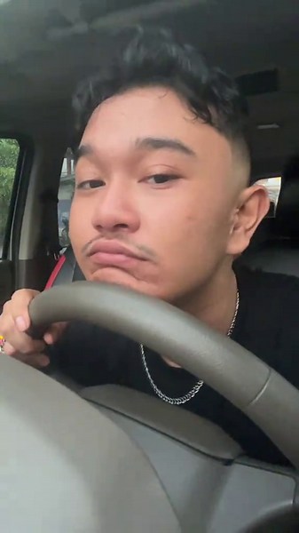 Conet babang (@conet.haha)’s videos with DJ Salah Apa Aku - 🄰 🄻 🄱 🅁 🄴 🅆 🦊