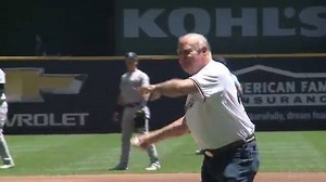 332K views · 14K reactions | WATCH: Packers legend Jerry Kramer threw out the first pitch at the Brewers game this afternoon: | WISN 12 NEWS | Facebook