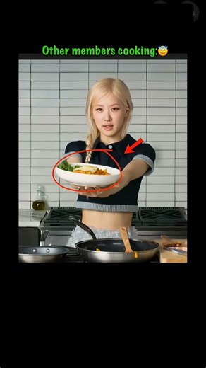 Other members cooking vs Lisa 🤣😜 subscribe and like please 🙏😭😨