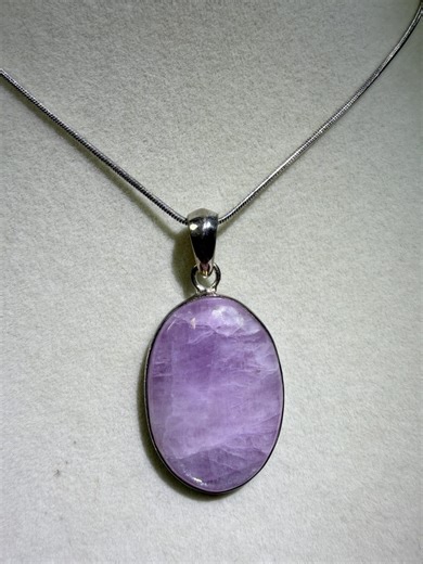 Rare Kunzite Crystal Pendant: S925 Silver Setting Gorgeous Kunzite Jewelry With Amazing Flash - Etsy