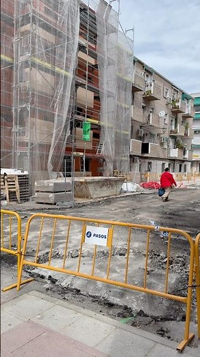 Seguimos modernizando los barrios más tradicionales de Torrejón de Ardoz, en este caso, Cobos