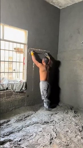 DIY Cement Plaster on Self-Build House Walls.