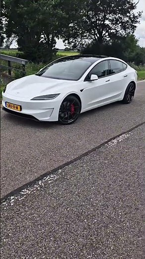 White Tesla Model 3 with Sleek Black Wheels | Stunning Exterior Showcase #tesla#teslamodel3