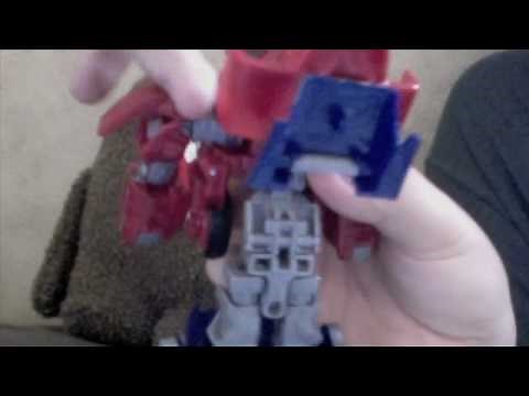 How to Transform: Cybertronian Optimus Prime into Vehicle Mode
