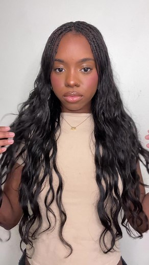 Achieve Gorgeous Micro Braids with Body Wave Clip-In Extension Tips