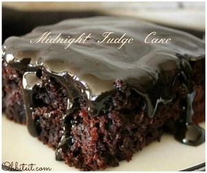 OMG!!! Midnight Fudge Cake!!! 💖💖💖 Love!!! Get the Recipe now: http://myincrediblerecipes.com/mindblowingrecipes/ | Recipes From Heaven