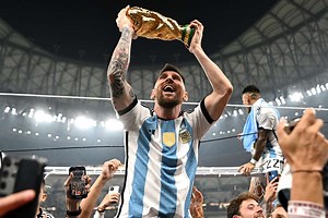 2022'de futbol: Trabzonspor'un şampiyonluğu, Lionel Messi'nin Dünya Kupası zaferi, Karim Benzema'nın gençlik aşısı - Medyascope