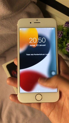 iPhone 6s Rose Gold, 64GB - Hanya 700K!