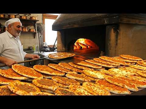 Istanbul Street Foods! The BEST TURKISH FOOD You Must Try in Turkey | Pide, Lahmacun