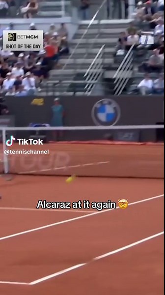 Carlos Alcaraz's Incredible Tennis Shot Highlights