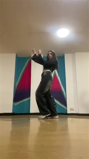 Learn the Fun Dance from Mamma Mia!