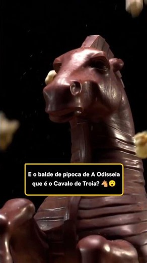 A ODISSEIA GANHA BALDE DE PIPOCA DO CAVALO DE TROIA