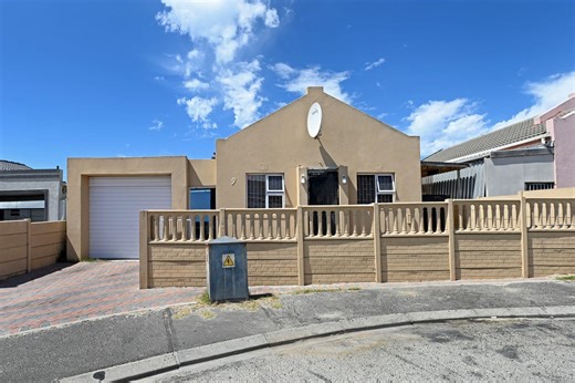 3 Bedroom House for sale in Strandfontein - Mitchells Plain - Property24