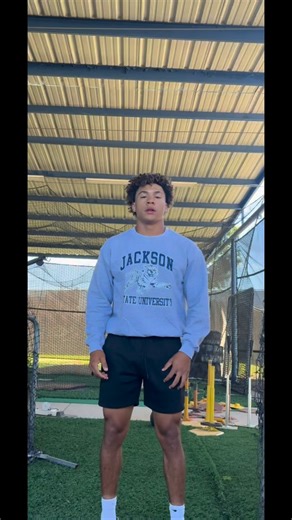 TJ Wilson | Never taking another bat without my thumb pro again... @thumbpro_baseball #bleedtheeblue #thumbpro #baseball #d1 | Instagram