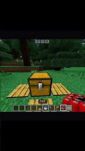 This chest is TNT PROOF! 😱 #minecraft #shorts