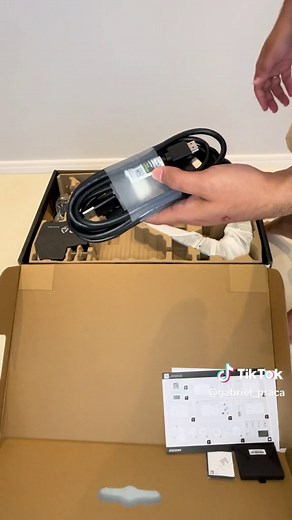 Unboxing Monitor Alienware QD-OLED para gamers