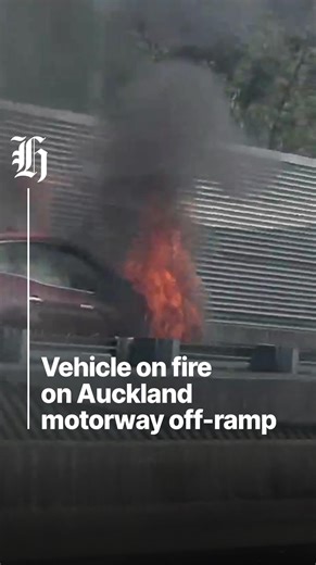 A car caught fire and blocked an off-ramp on Auckland’s Southern Motorway on Sunday afternoon, sending smoke billowing over the central city. | nzherald.co.nz
