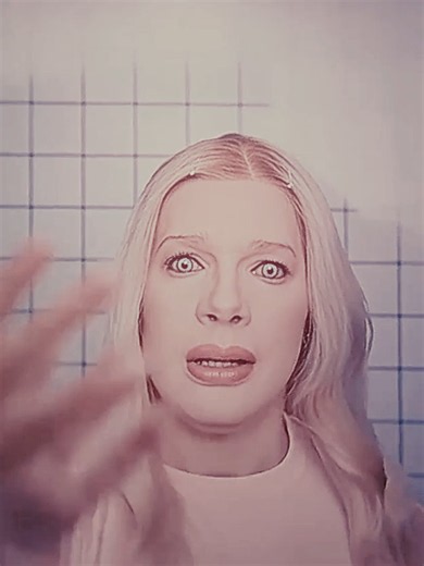 White chicks in scary movie 6 #scarymovie6 #whitechicks #scarymovieedit#scream5 #viral WHITE CHIKS IN SCARY MOVIE EDIT