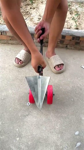 The Fastest Way to Dig Furrows (No More Back Pain!)