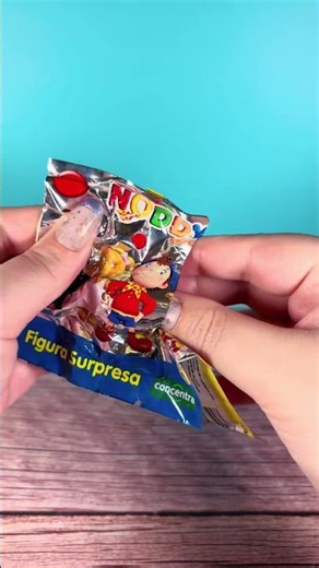 Noddy Mini Surprise Figure Blind Bag Opening