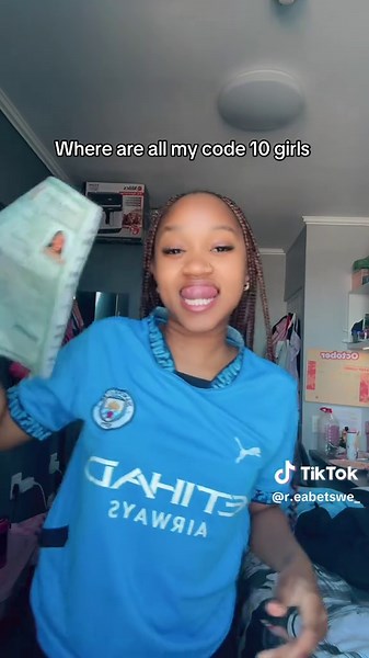 Learner Driver Success: Completing the First Try