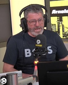 Andy Townsend believes the title race is OVER for Arsenal and Liverpool as both sides drop points at home leaving Man City TOP! 🏆❌ | talkSPORT