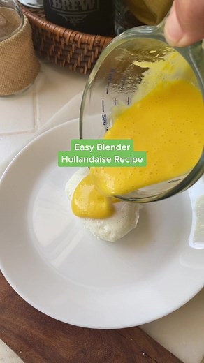 Easy Blender Hollandaise Sauce Recipe