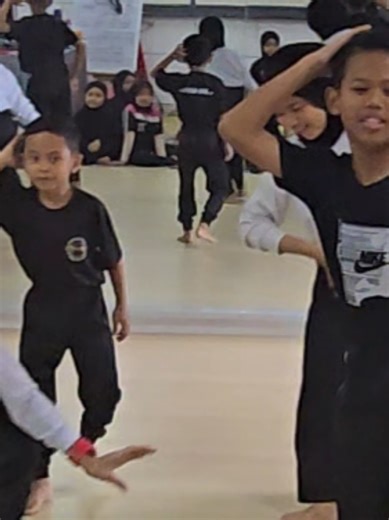 Understanding Primary School Student Behavior