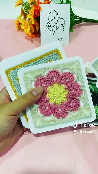 50 Unique Granny Squares for Creative Afghans