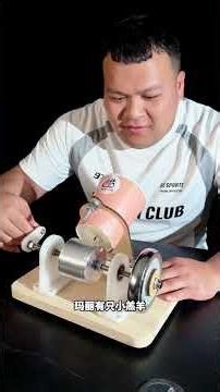 Physics teacher recreates Edison’s hand-cranked phonograph using a noodle cup, visually demonstra...