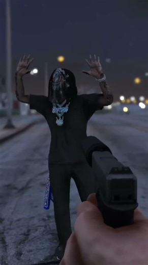 Snatching My Opps Chain #gta5 #gtarp #funny #shorts #iconicrp #domogotgame #gta #fivem #fortnite
