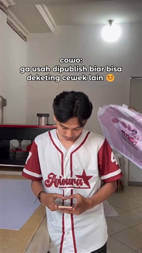 CUSTOM KAOS KELAS & JERSEY on Instagram: "Baju kelas dengan bahan kaos premium - dapat diskon harga - free design sampai cocok kita bantu design - bonus 1 baju buat walikelas nya - GRATIS ONGKIR KIRIM KE SELURUH INDONESIA (NOTE pemesanan diatas 24 PCS) Alamat toko dan kontak Toko Ada Di Bio Instagram AS"