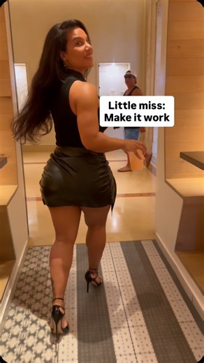 What you keep in mind, grows 🌱 If it’s problems…. (Yikes) those will grow. If it’s solutions… (YESSS) those will grow. If it’s muscle recovery and thicker legs fuller glutes… guess what 😉 They Will GROW TOO! (With the right support 🔑) Body juice Bcaas & Eaas is what I drink in my gallon a day (16 cups if you don’t want the jug life) that seriously helps me build and recovery. Added bonus is how dang amazing it taste 👅. Completely eliminates any sweet tooth! Comment “ Water “ if you want the 