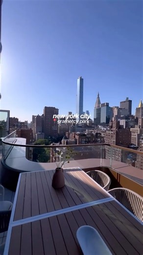Gramercy Park living at its finest ✨ A private terrace with some of the best views in Gramercy—city skyline, open skies, and total serenity. #nyc #apartmenttour #luxuryhomes #nycrealestate #nycapartments | Osha Waiters