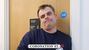 📢SIMON GREGSON PUBLIC ANNOUNCEMENT KLAXON! 📢 There's an extra episode tonight at 8:30PM - be there or be square! | Coronation Street